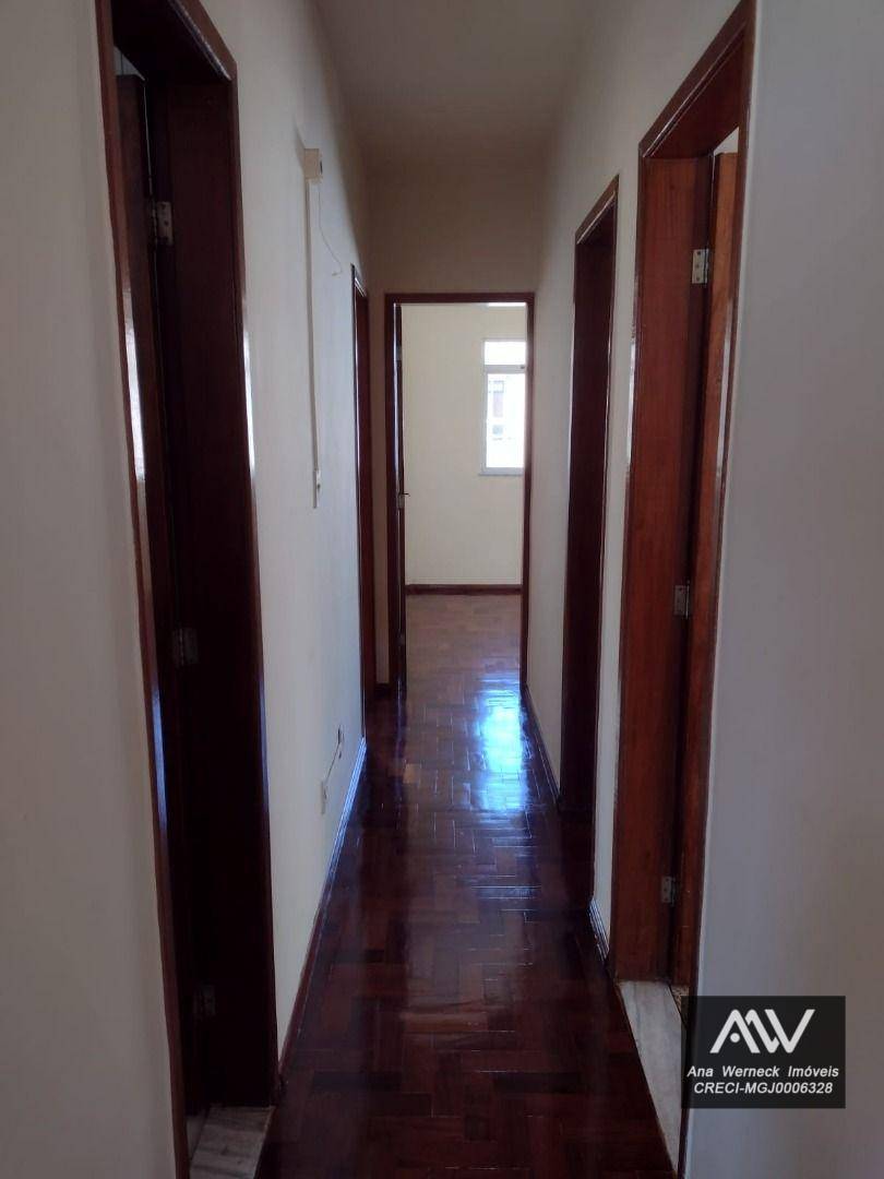 Apartamento para alugar com 3 quartos, 120m² - Foto 10