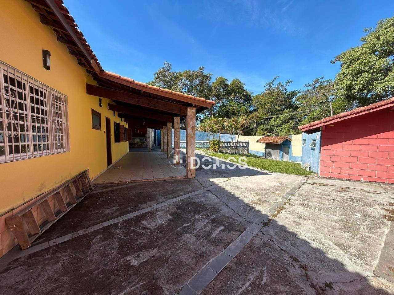 Casa à venda com 3 quartos, 225m² - Foto 8