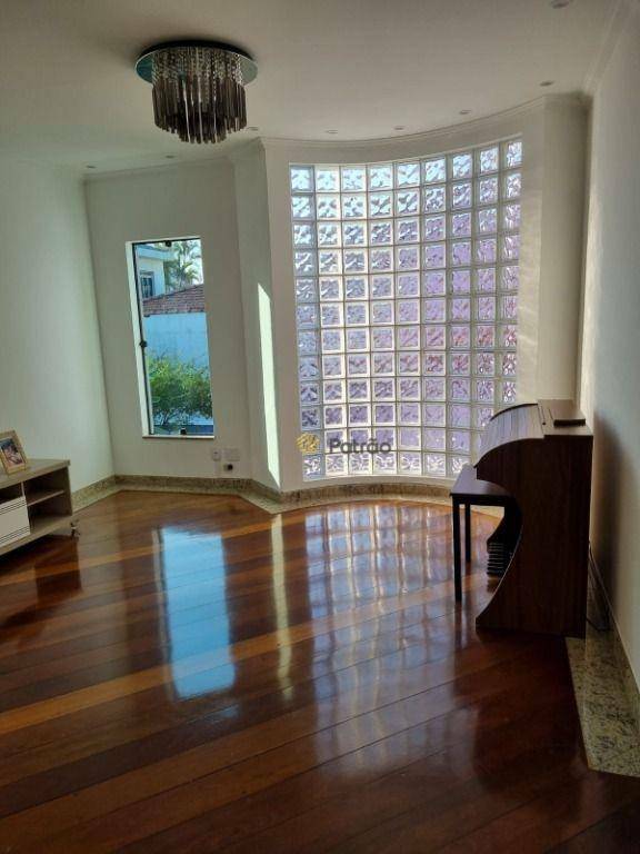 Sobrado à venda com 4 quartos, 610m² - Foto 37