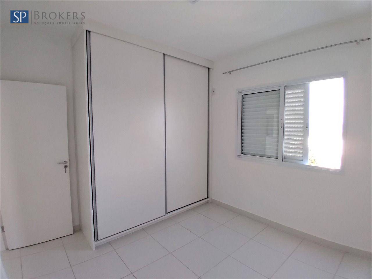 Apartamento para alugar com 2 quartos, 68m² - Foto 13