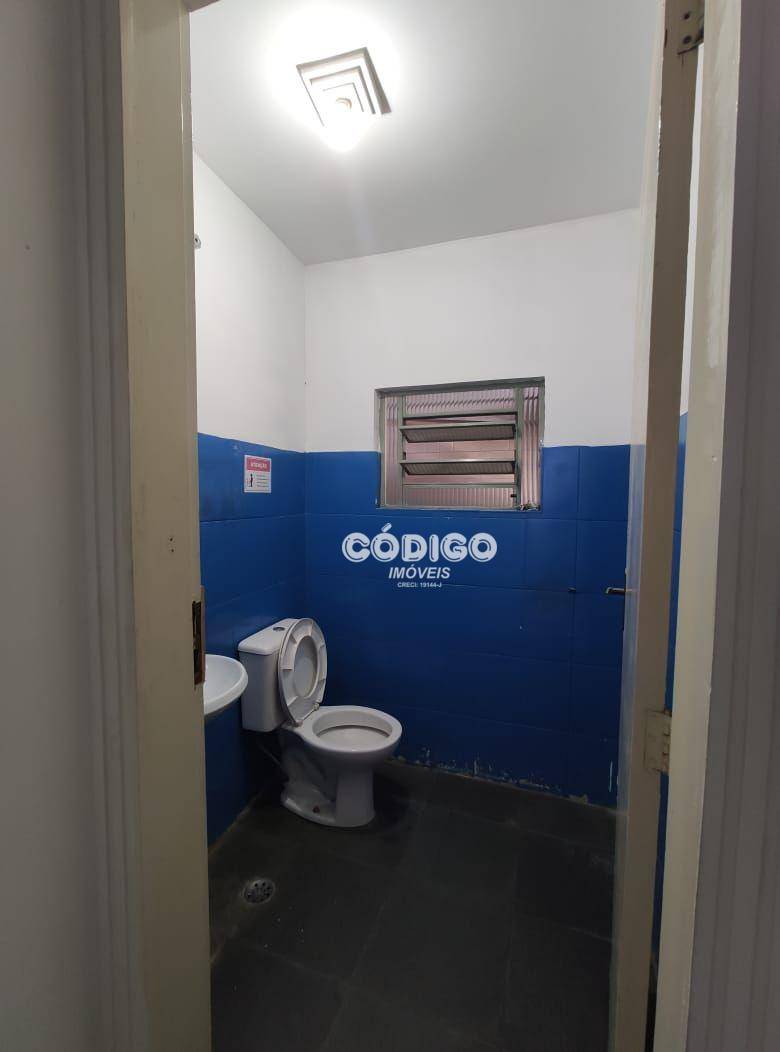 Depósito-Galpão-Armazém para alugar, 584m² - Foto 13