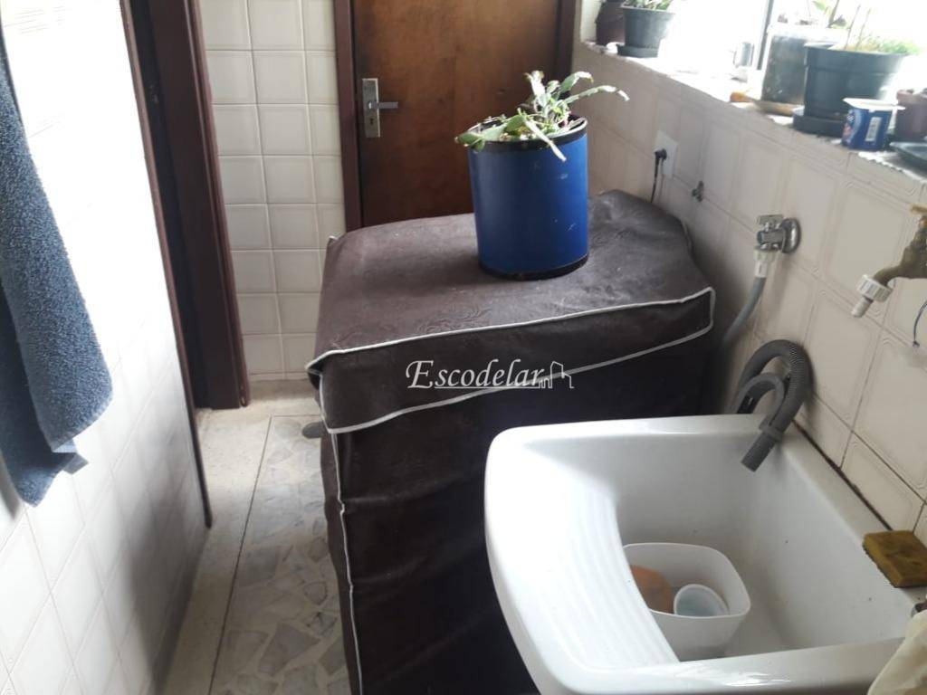 Apartamento à venda com 2 quartos, 60m² - Foto 19