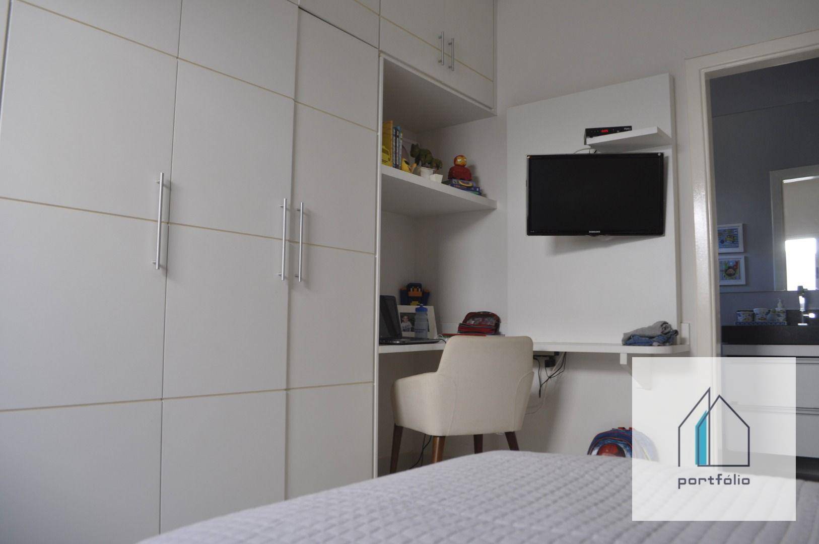 Casa de Condomínio à venda com 3 quartos, 220M2 - Foto 18