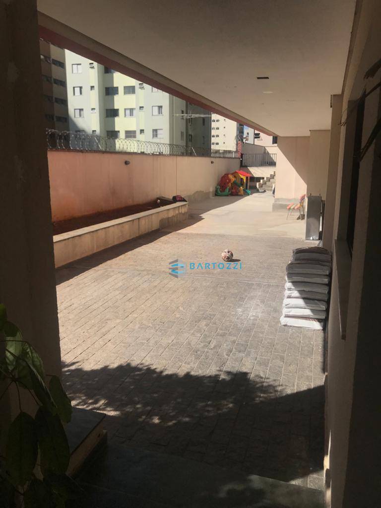 Apartamento à venda com 3 quartos, 78m² - Foto 25