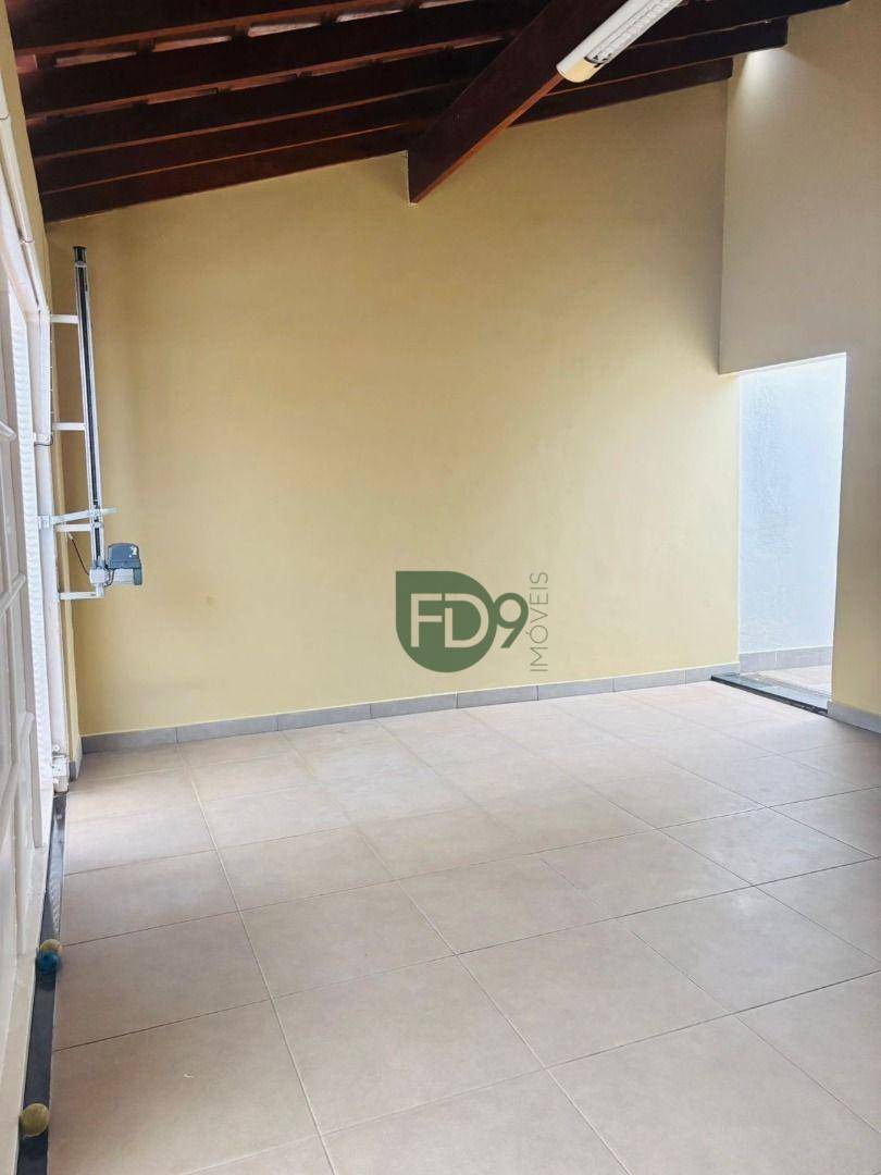 Casa, 3 quartos, 126 m² - Foto 1