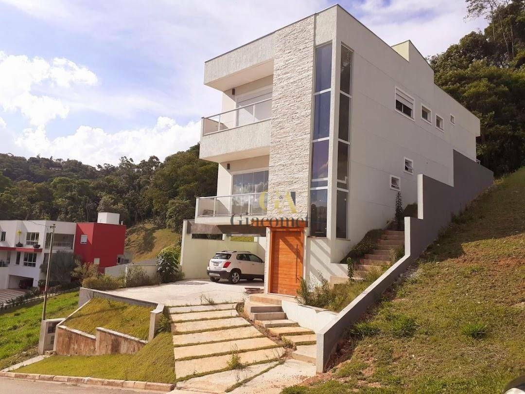 Casa de Condomínio à venda com 4 quartos, 440m² - Foto 2