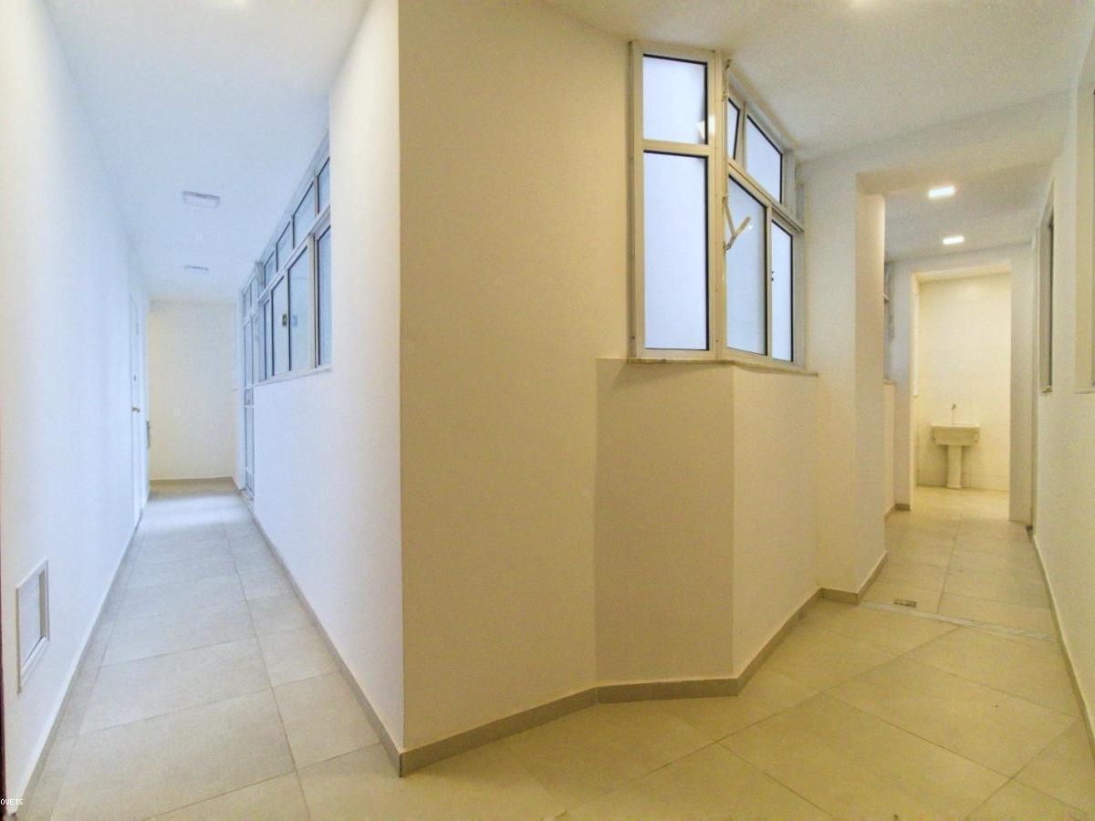 Apartamento à venda com 4 quartos, 320m² - Foto 29