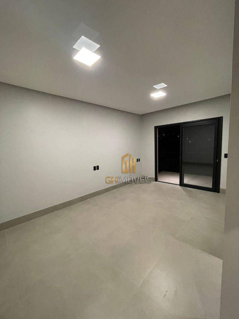 Sobrado à venda com 3 quartos, 215m² - Foto 14