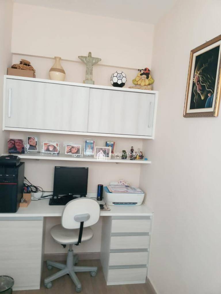 Apartamento à venda com 3 quartos, 155m² - Foto 9