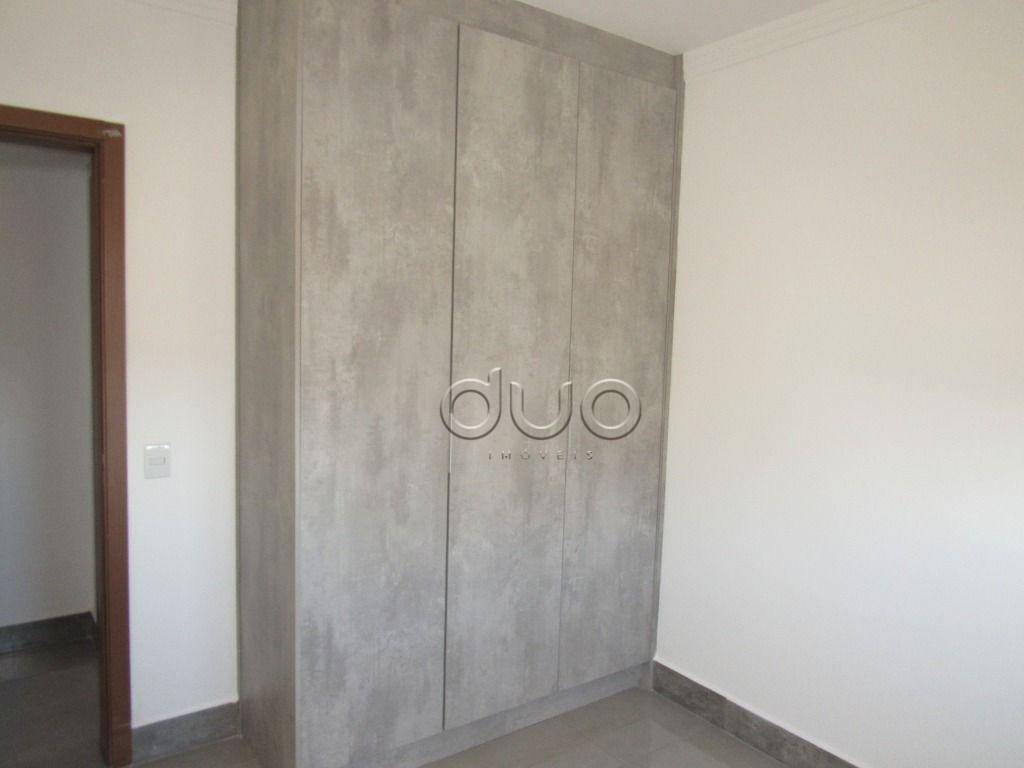 Apartamento para alugar com 3 quartos, 98m² - Foto 14