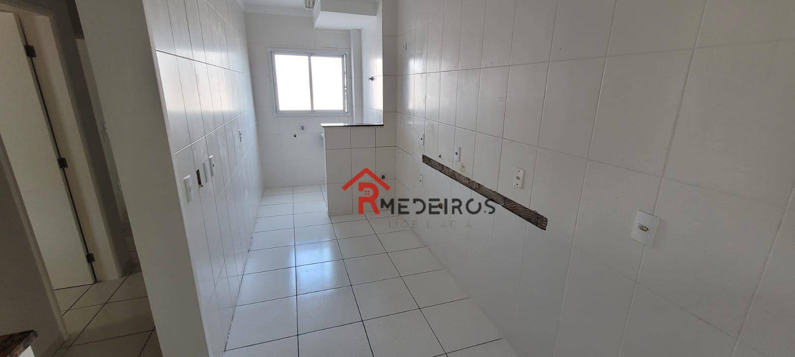 Apartamento à venda com 2 quartos, 75m² - Foto 15