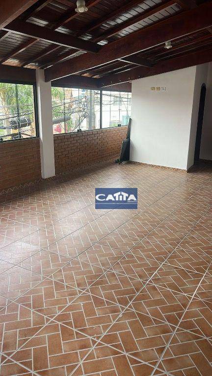 Sobrado à venda com 2 quartos, 180m² - Foto 16