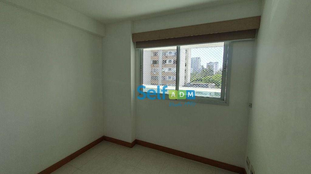 Apartamento para alugar com 4 quartos, 152m² - Foto 9