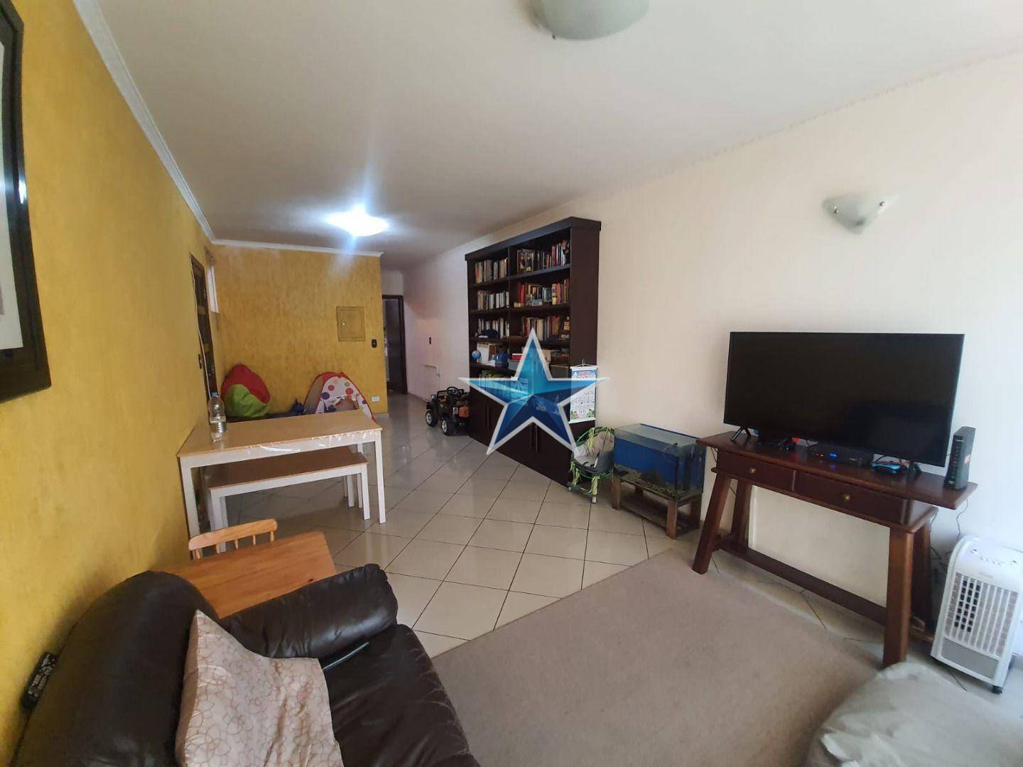 Sobrado à venda com 3 quartos, 180m² - Foto 2