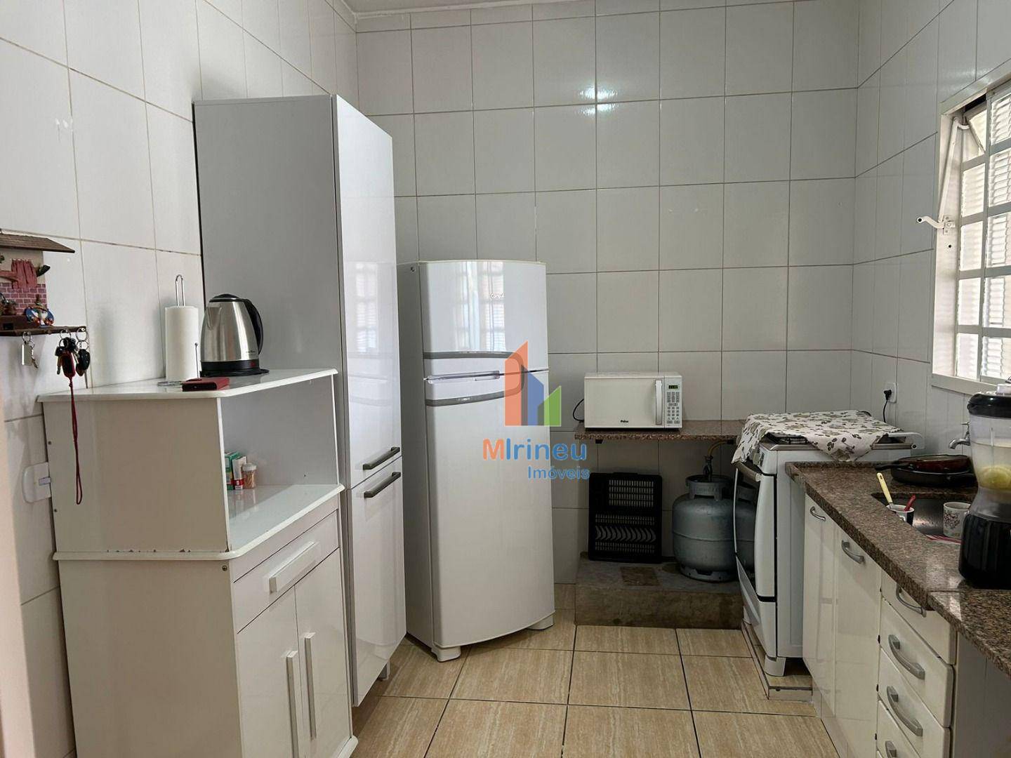 Casa à venda com 3 quartos, 177m² - Foto 13