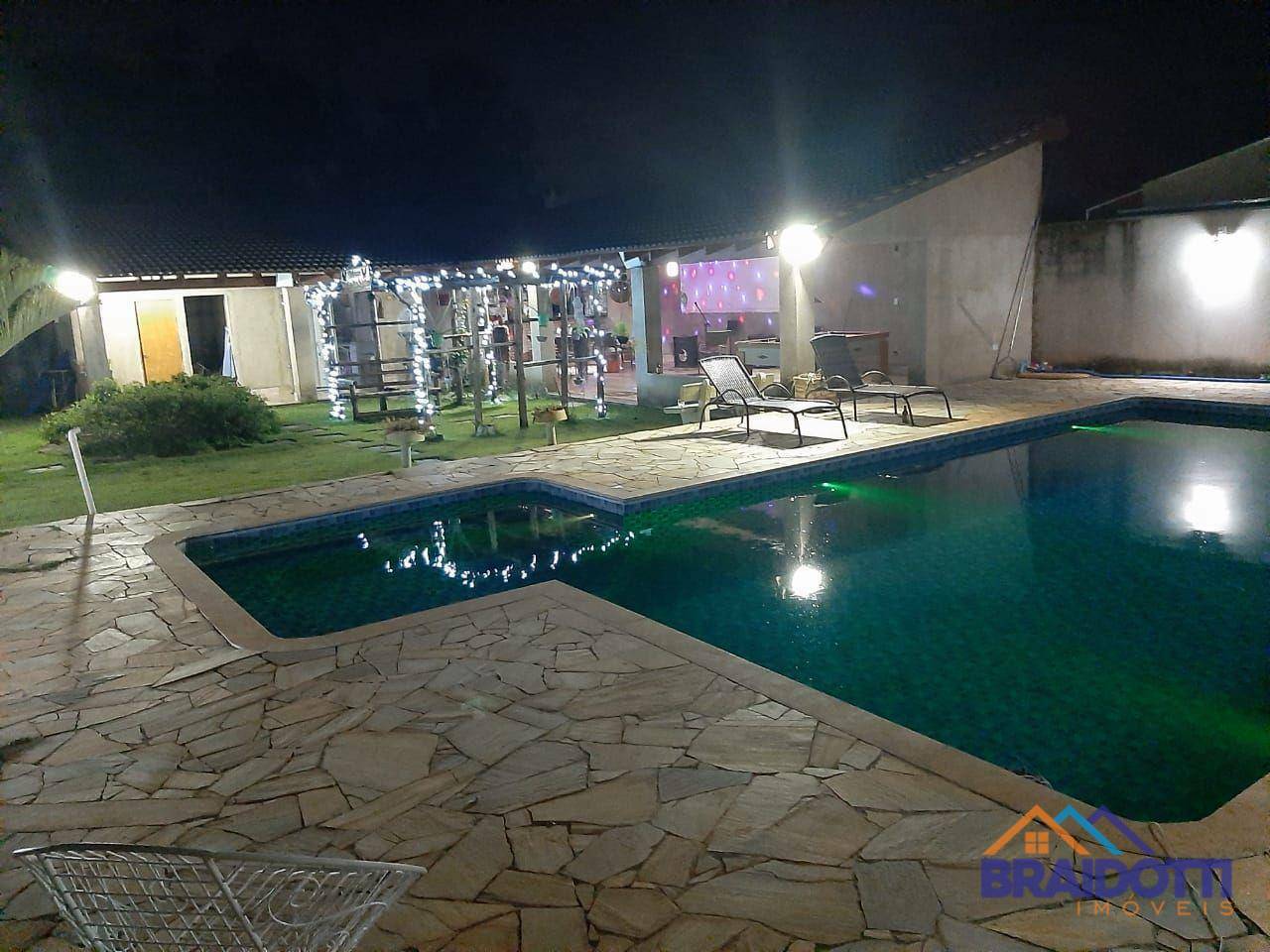 Chácara à venda com 3 quartos, 300m² - Foto 40