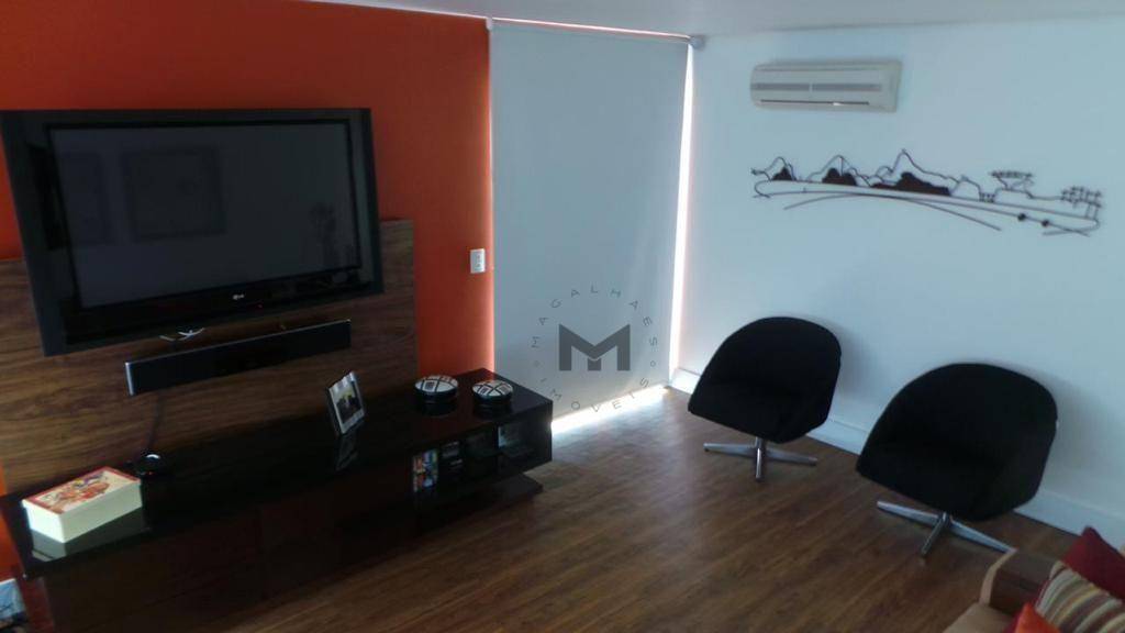 Casa à venda com 4 quartos, 600m² - Foto 14