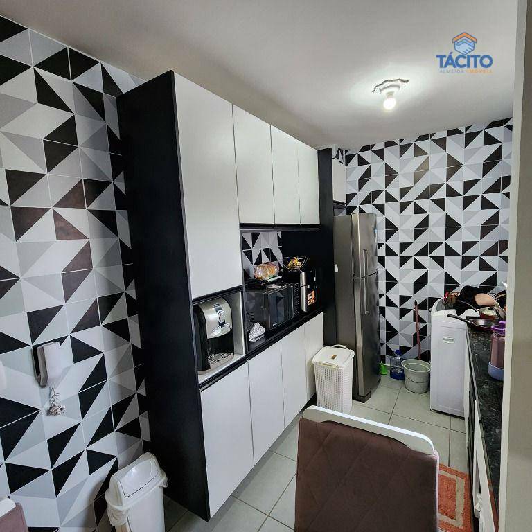 Apartamento à venda com 2 quartos, 41m² - Foto 4