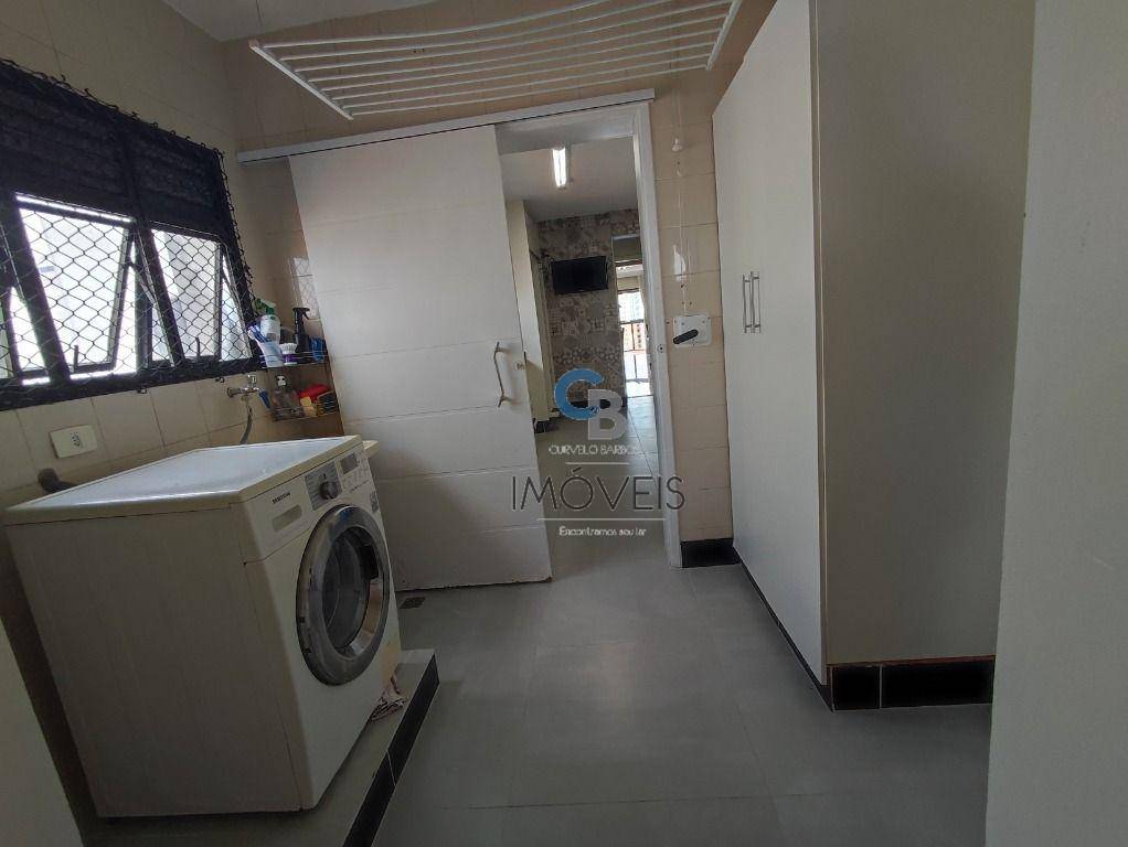 Apartamento à venda com 3 quartos, 125m² - Foto 33