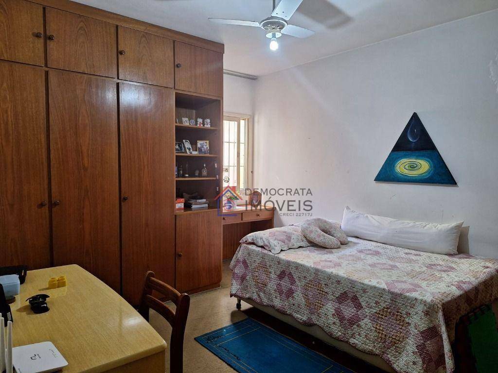 Sobrado à venda com 3 quartos, 186m² - Foto 9