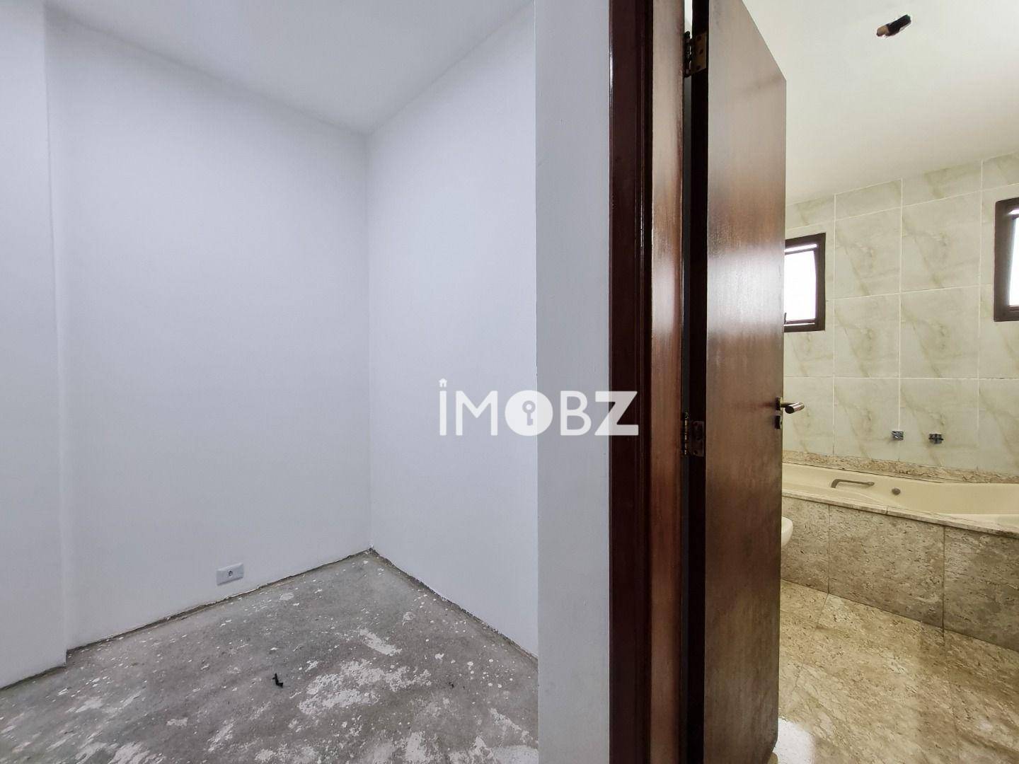 Apartamento à venda com 4 quartos, 236m² - Foto 40