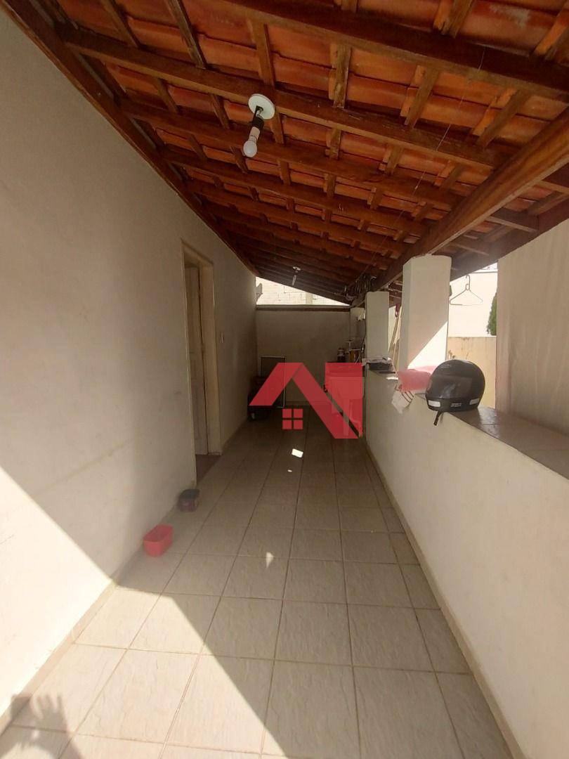 Casa, 5 quartos, 180 m² - Foto 14