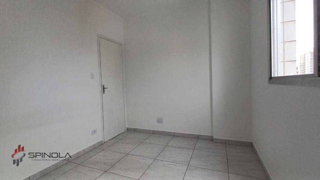 Apartamento à venda com 2 quartos, 62m² - Foto 11