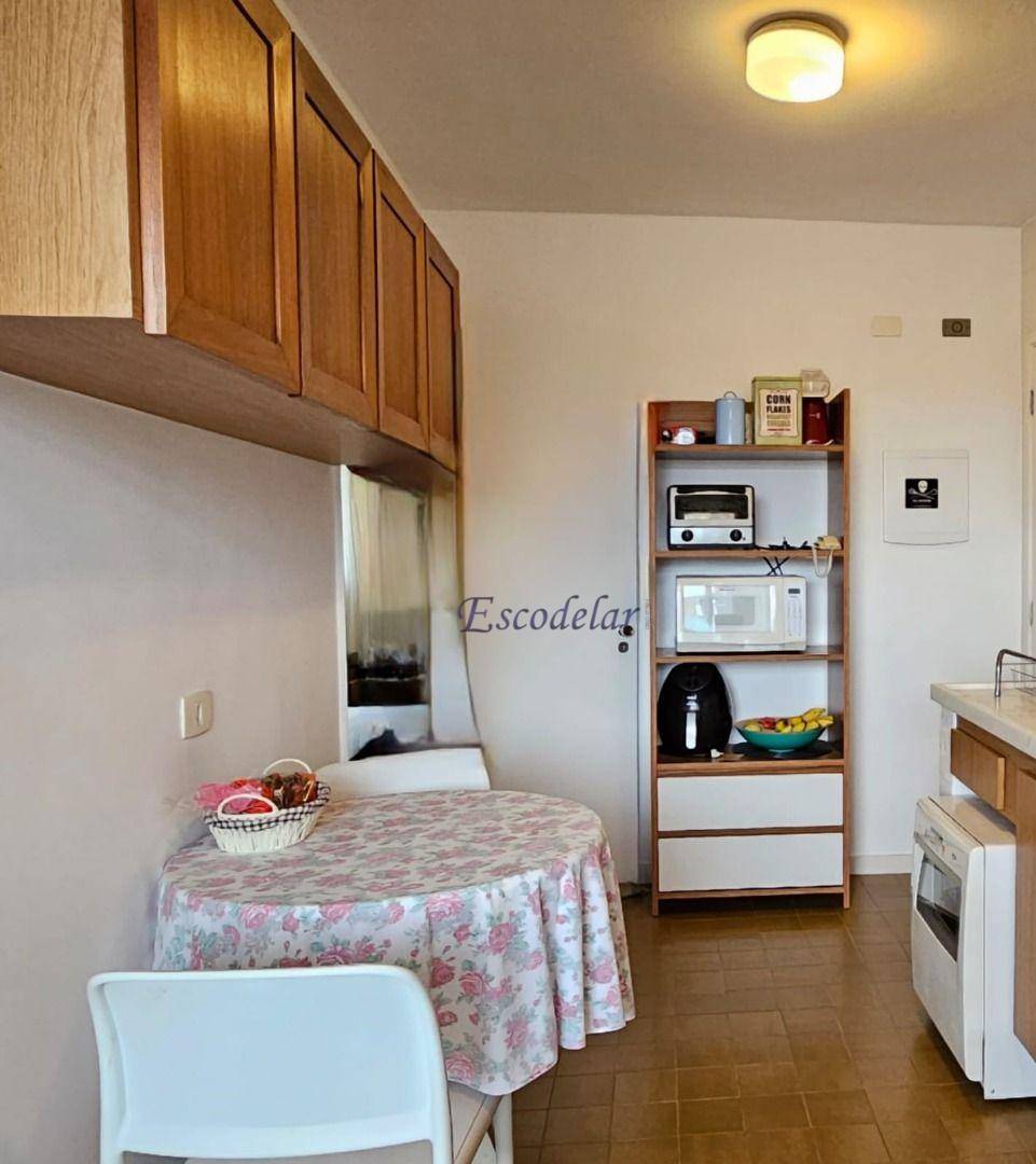 Apartamento à venda com 3 quartos, 95m² - Foto 9