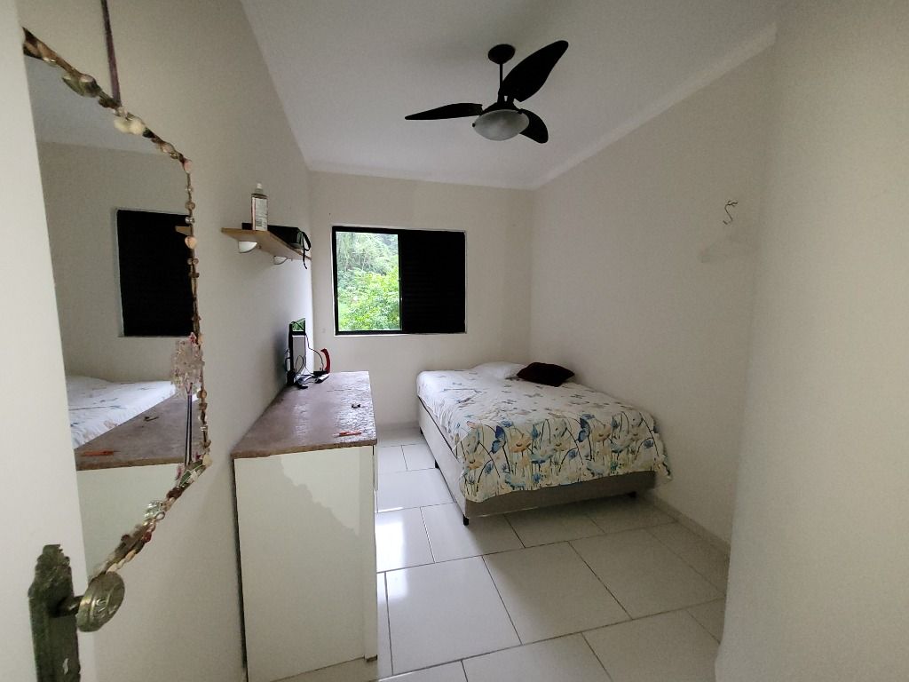 Apartamento à venda com 3 quartos, 134m² - Foto 9