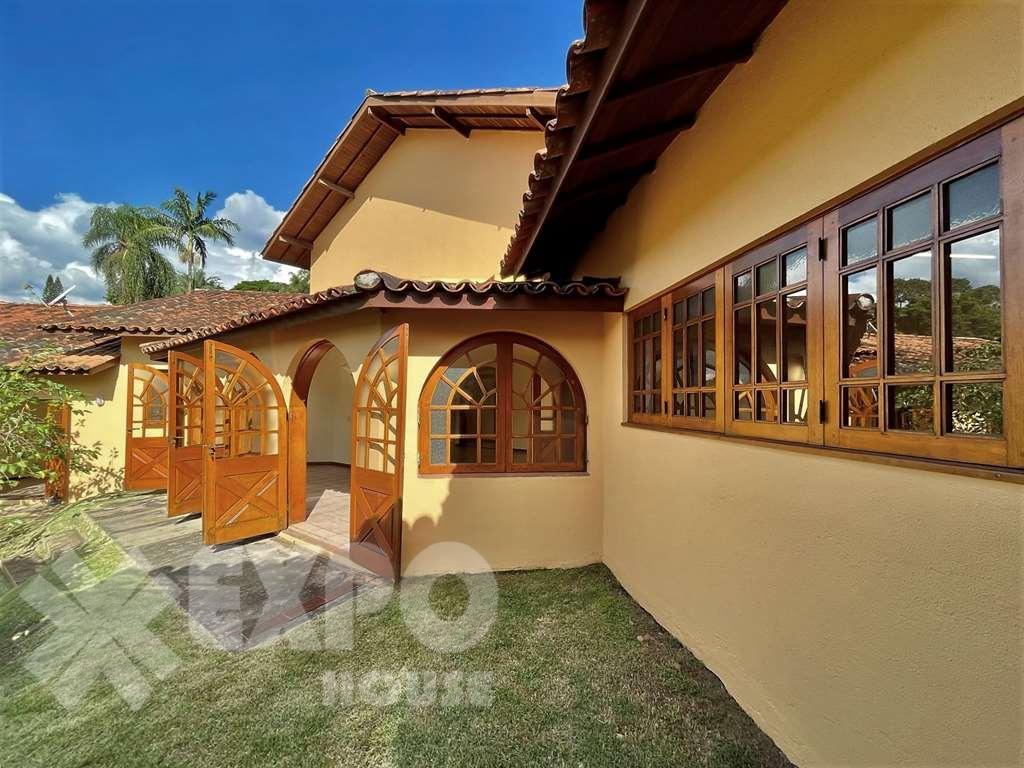 Casa de Condomínio à venda com 4 quartos, 1178m² - Foto 3