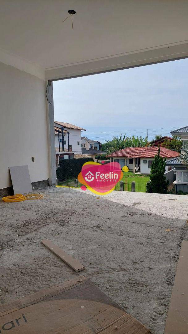 Casa à venda com 3 quartos, 158m² - Foto 17