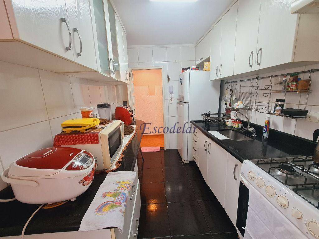 Apartamento à venda com 3 quartos, 70m² - Foto 8