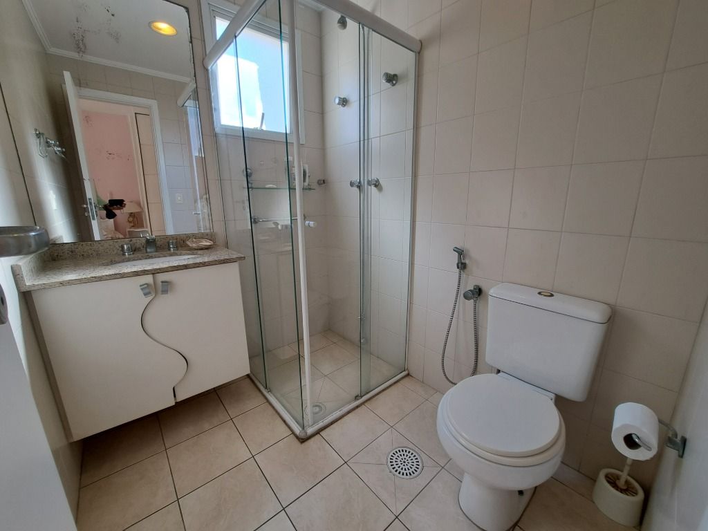 Apartamento à venda com 3 quartos, 147m² - Foto 12