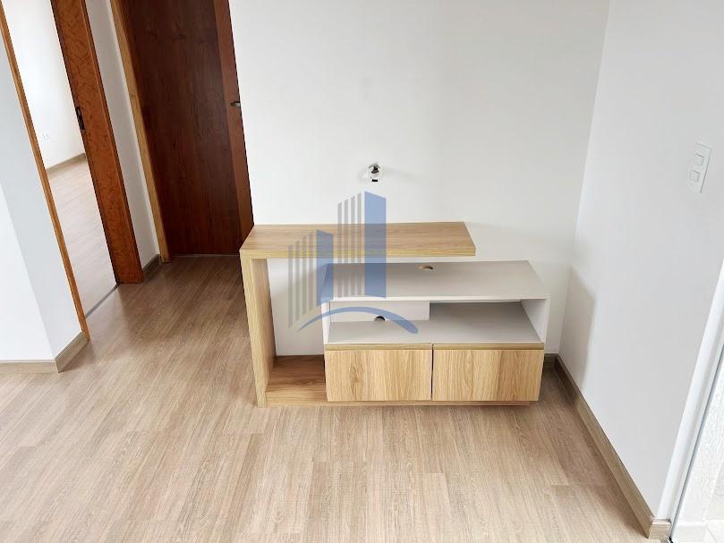 Apartamento à venda com 2 quartos, 61m² - Foto 6