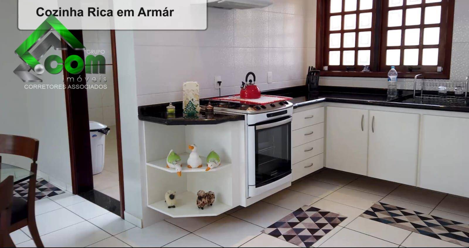 Casa de Condomínio à venda com 4 quartos, 550m² - Foto 39