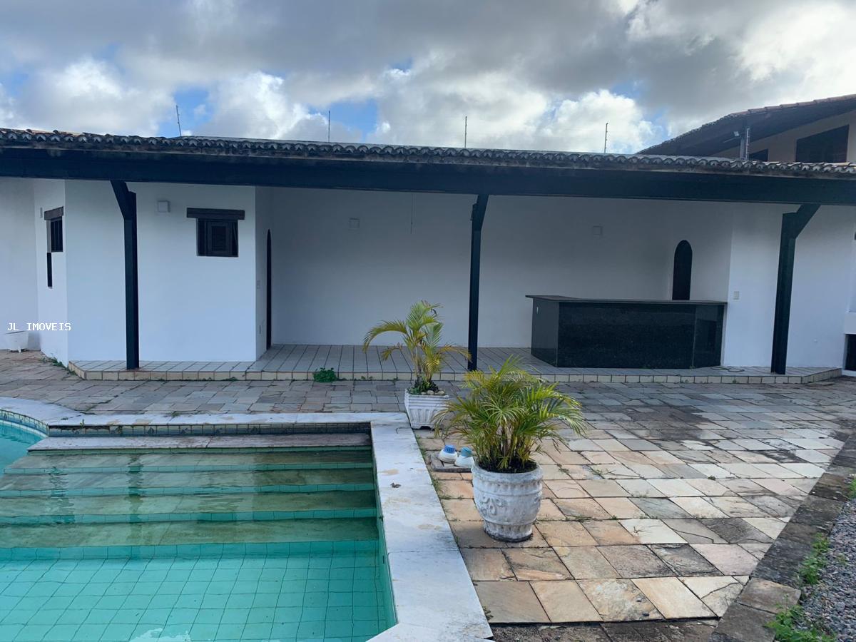 Casa para alugar com 4 quartos, 600m² - Foto 2