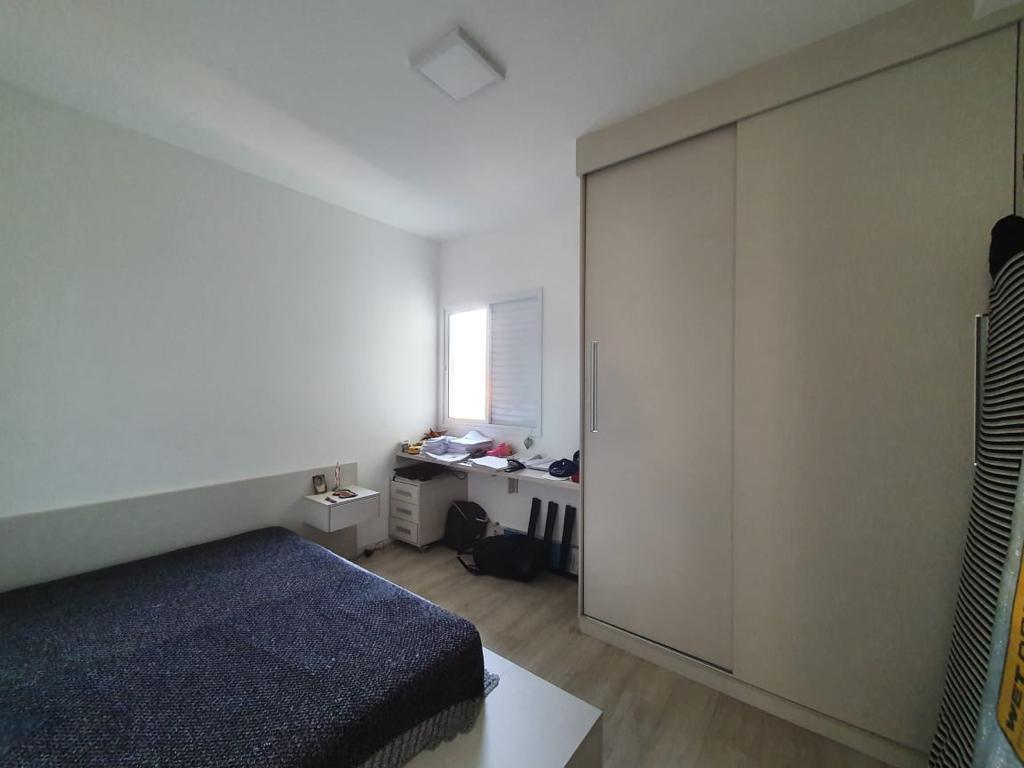 Apartamento à venda com 2 quartos, 64m² - Foto 7