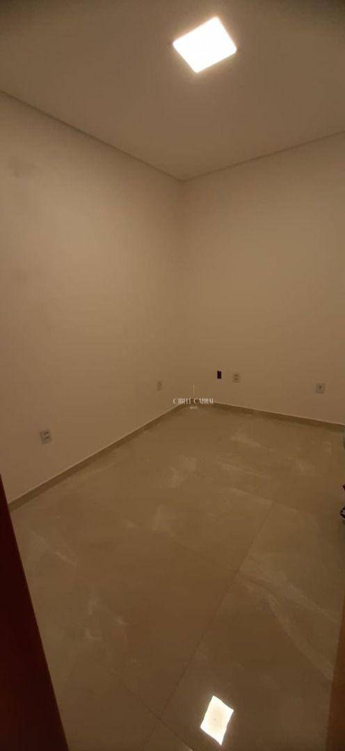 Casa para alugar com 3 quartos, 350m² - Foto 3