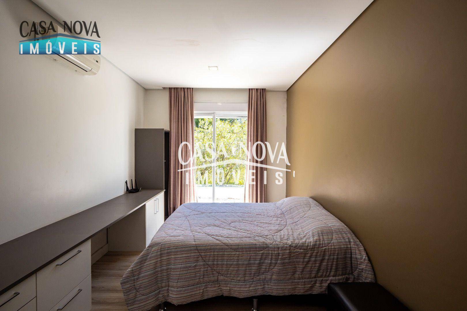 Casa de Condomínio à venda com 5 quartos, 600m² - Foto 25