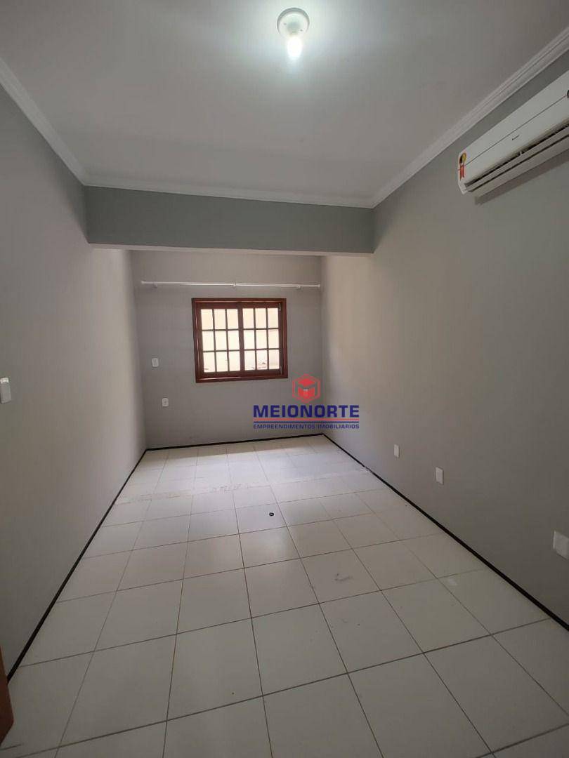 Casa de Condomínio à venda com 3 quartos, 250m² - Foto 12