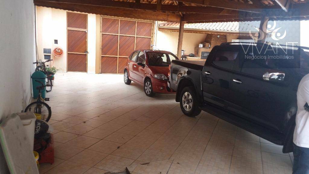 Sobrado à venda com 4 quartos, 257m² - Foto 3