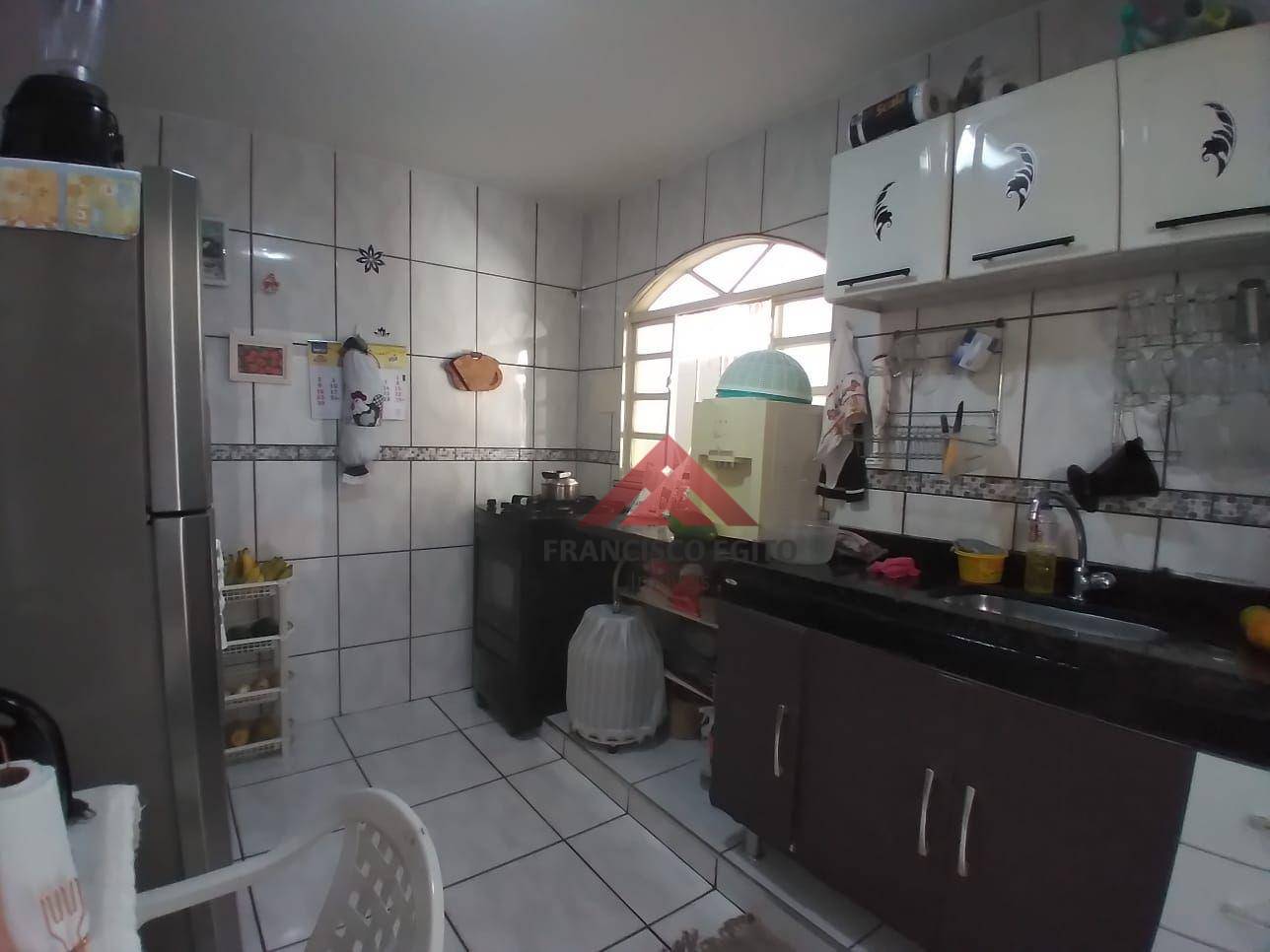 Casa à venda com 3 quartos, 139m² - Foto 8