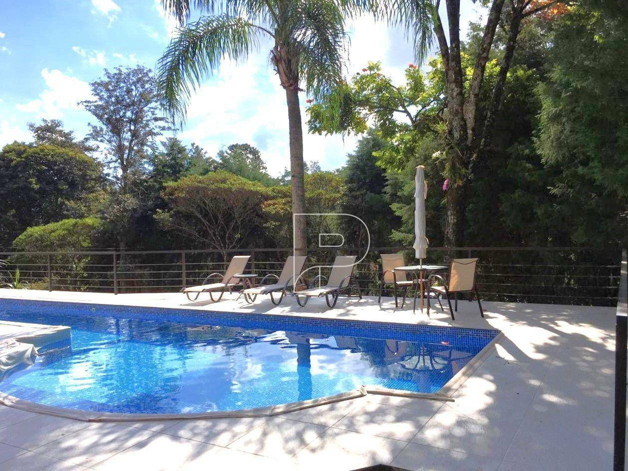 Casa de Condomínio para alugar com 4 quartos, 380m² - Foto 3