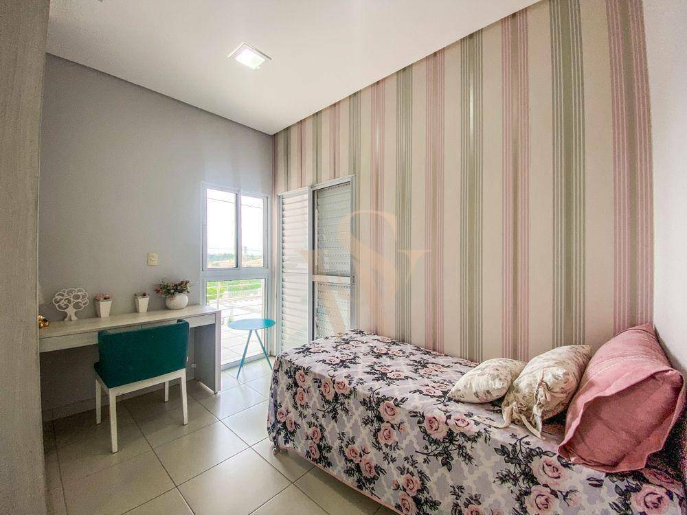 Casa à venda com 3 quartos, 155m² - Foto 11