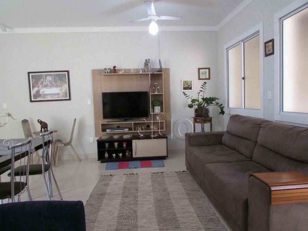 Casa à venda com 3 quartos, 120m² - Foto 4