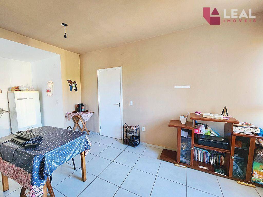 Apartamento à venda com 1 quarto, 50m² - Foto 3