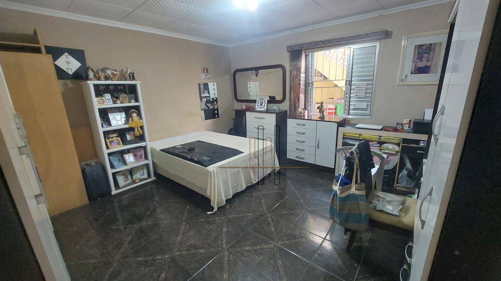 Casa à venda com 2 quartos, 130m² - Foto 11