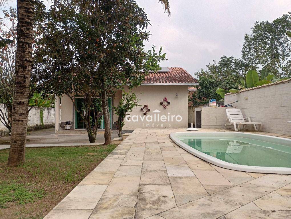 Casa à venda com 5 quartos, 220m² - Foto 49