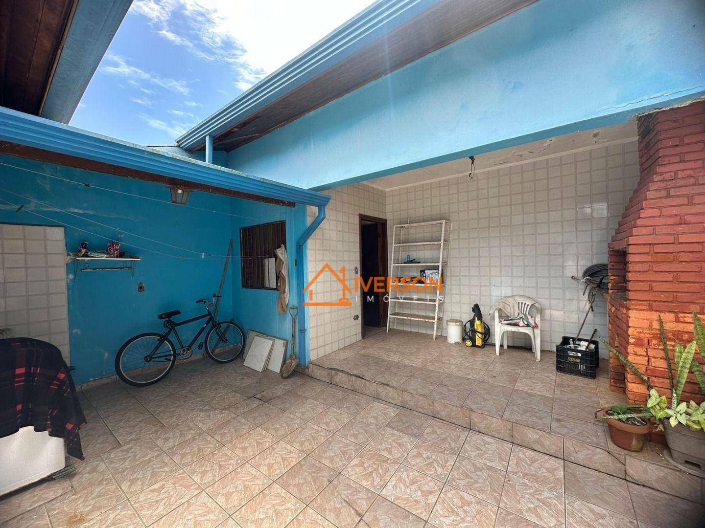 Casa à venda com 3 quartos, 99m² - Foto 13