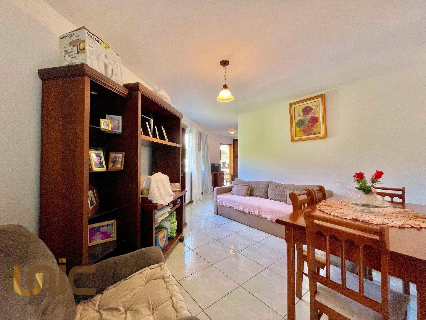 Casa de Condomínio à venda com 2 quartos, 105m² - Foto 2